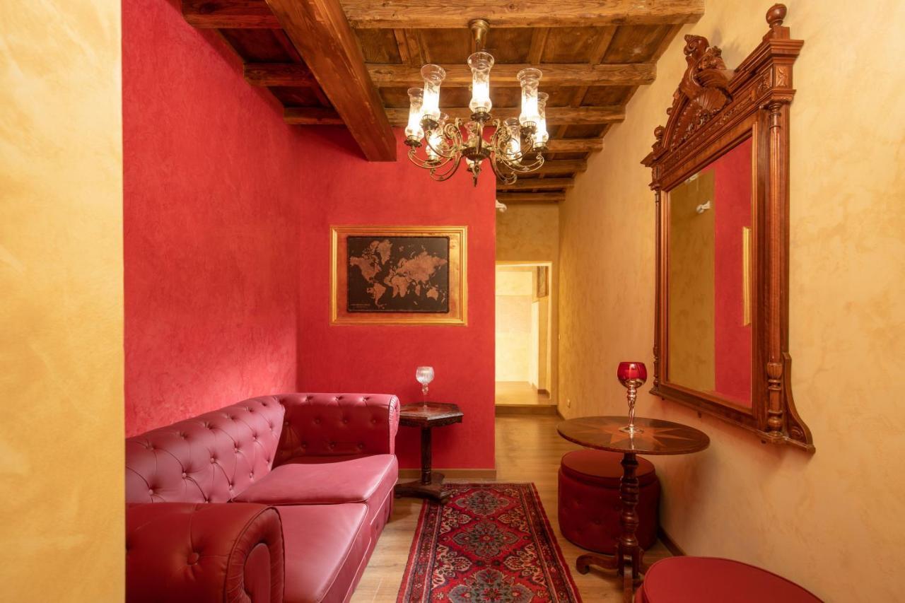Hotel Residenza Nobile Laurina Roma Exterior foto