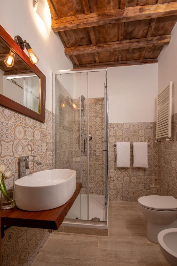 Hotel Residenza Nobile Laurina Roma Exterior foto